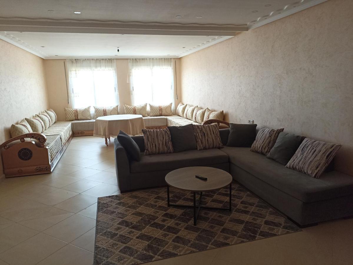 Appartement Familial Au Centre De Nador Ville Exterior foto