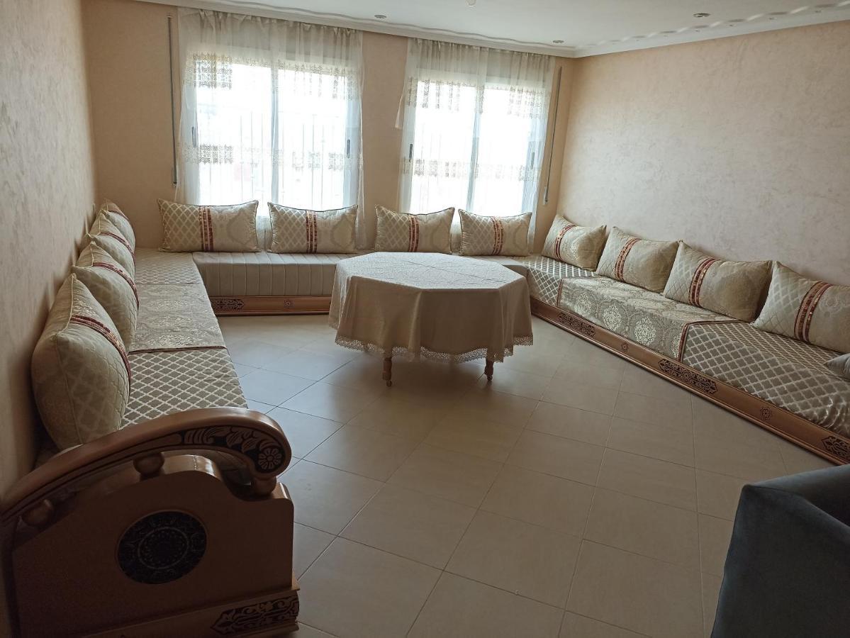 Appartement Familial Au Centre De Nador Ville Exterior foto